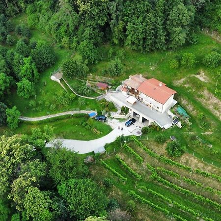 Locazione Turista Cocode Acomodação com café da manhã Miane Exterior foto